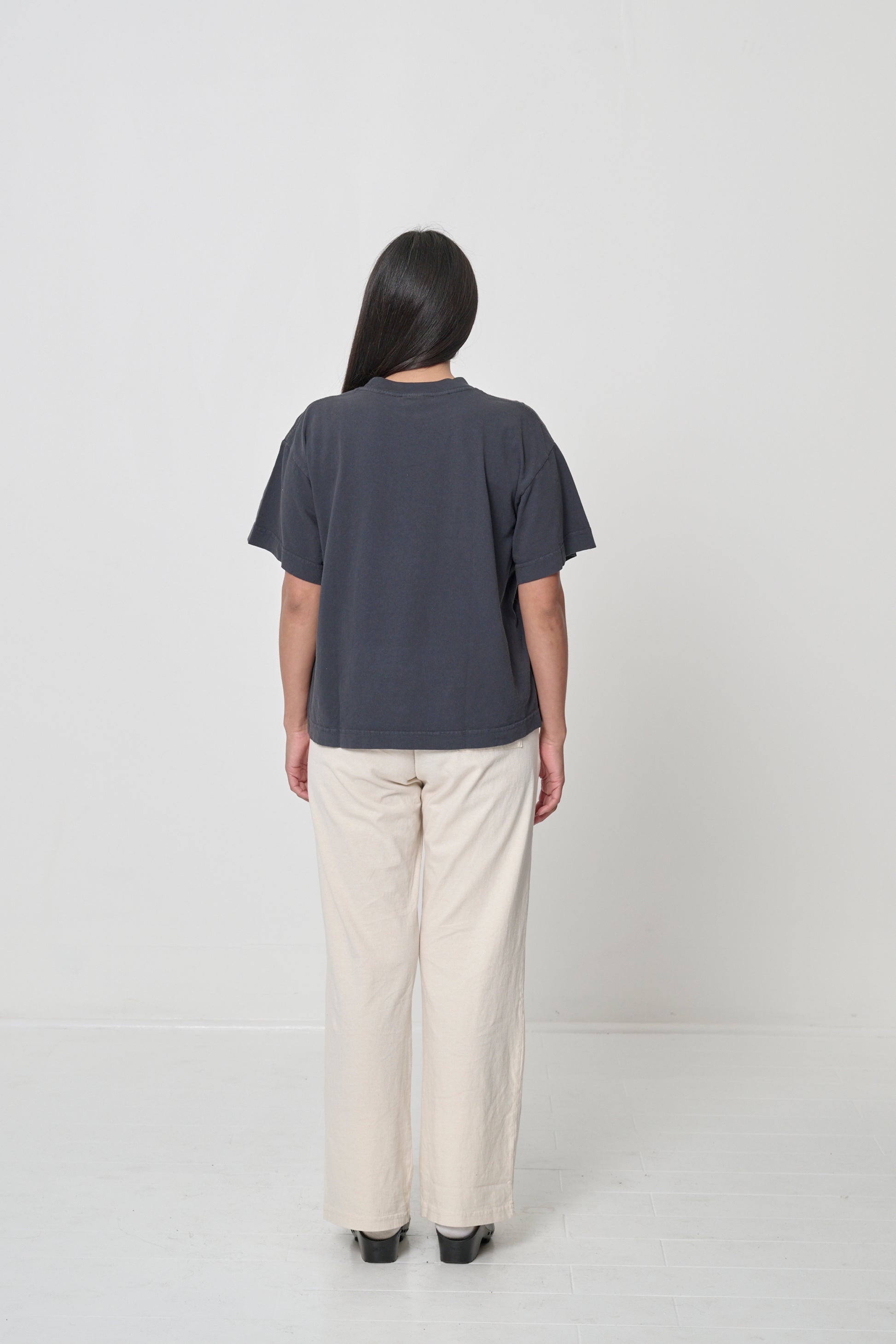Everybody World - Boxier Trash Tee